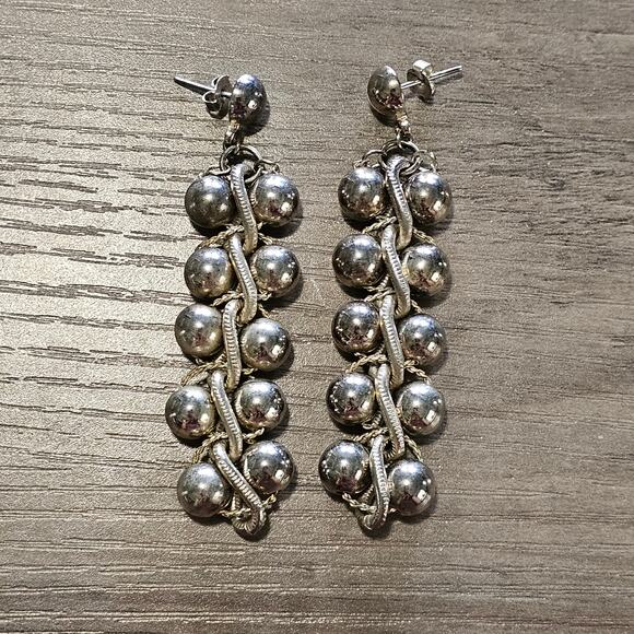 Vintage Jewelry - Vintage Silver Tiered Twisted Cluster Bead Post Back Dangle Earrings